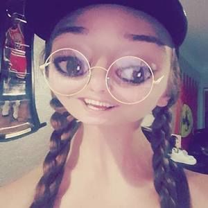 Meet your Posher, Betina